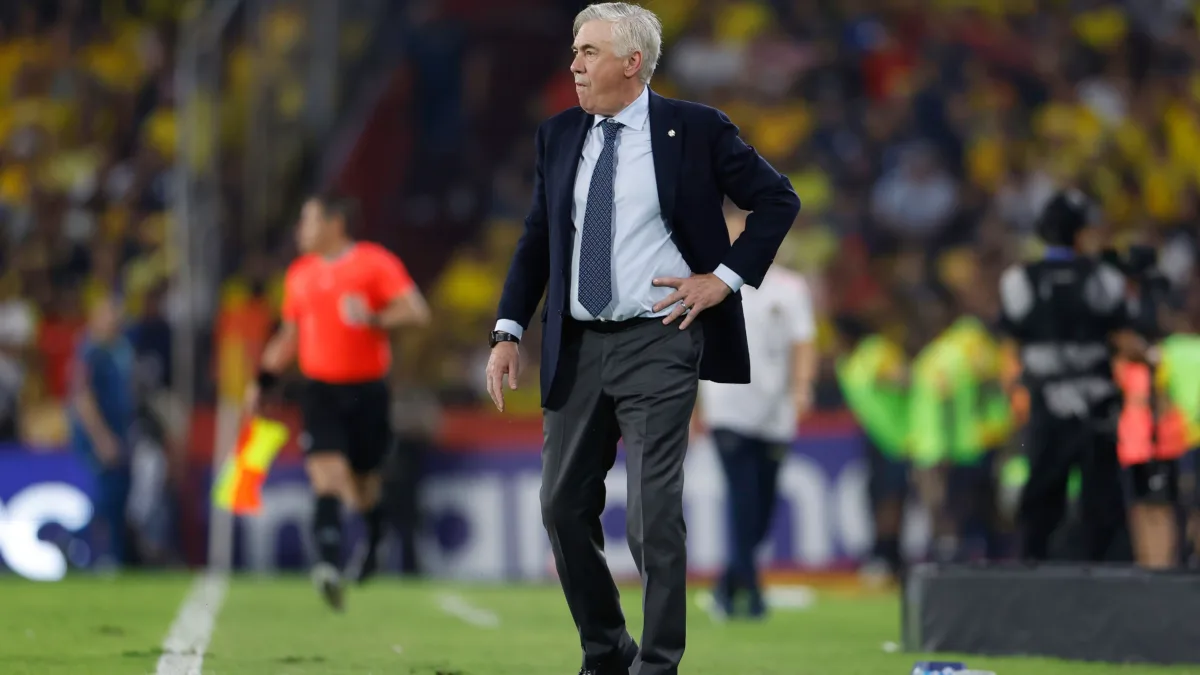 Ancelotti aprende hino brasileiro e evolui entre jogos da Copa