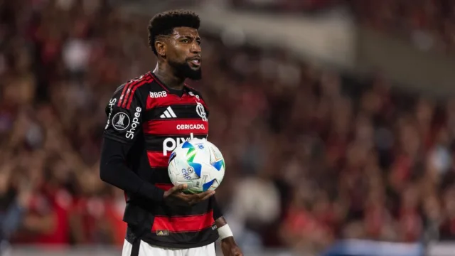 Aston Villa faz proposta de 9 milhões por Emerson Royal