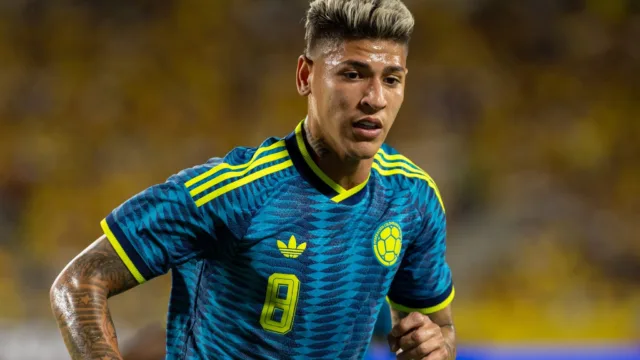 Carrascal entra em campo pela Colômbia contra o Congo na Copa