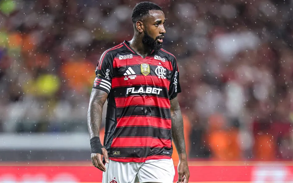 Flamengo acusa Gerson de assinar com Zenit antes de rescindir