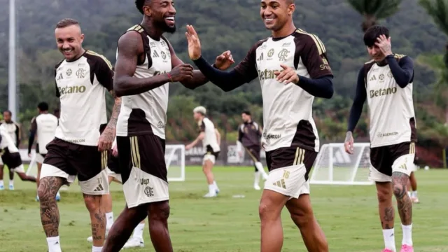 Flamengo treina no Ninho e embarca para Portugal no dia 28