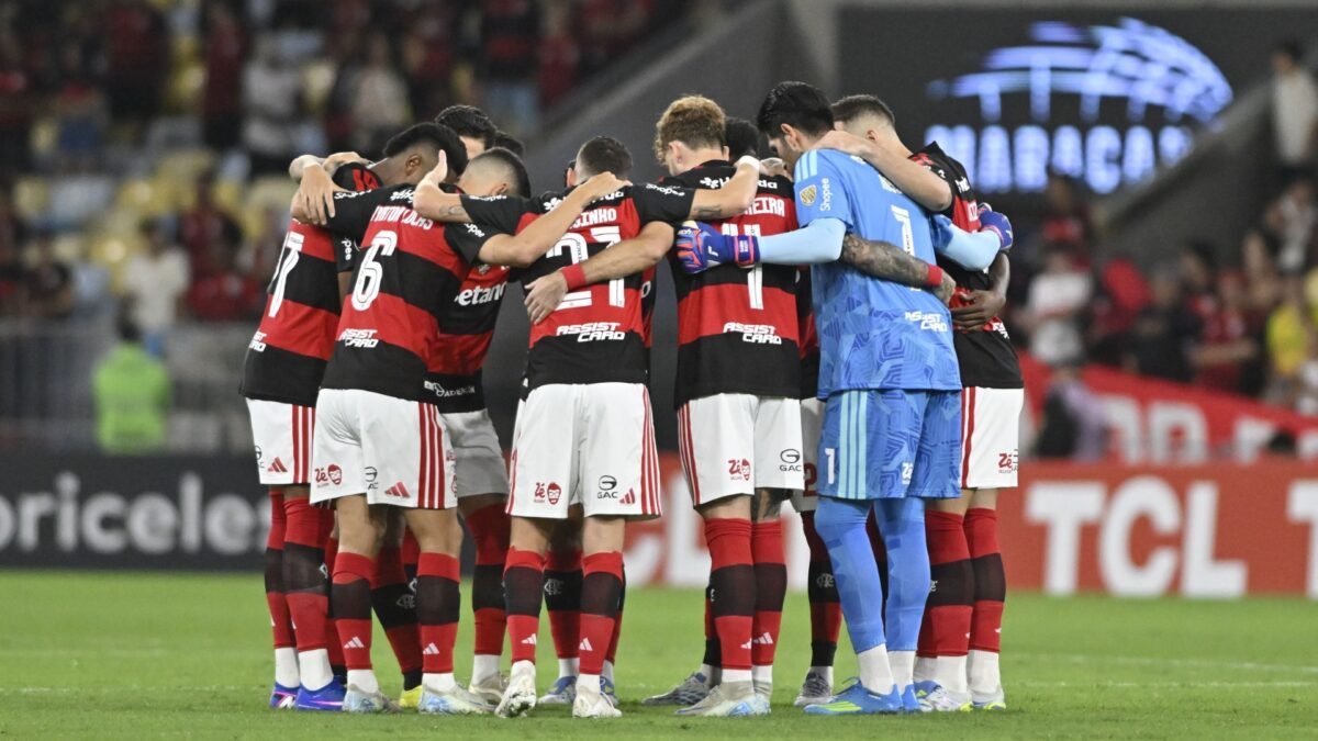Flamengo volta a jogar dia 3/7 contra River Plate — veja calendário