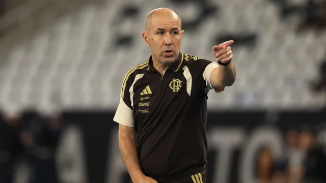 Jardim terá 4 semanas para avaliar base do Flamengo sem pressão