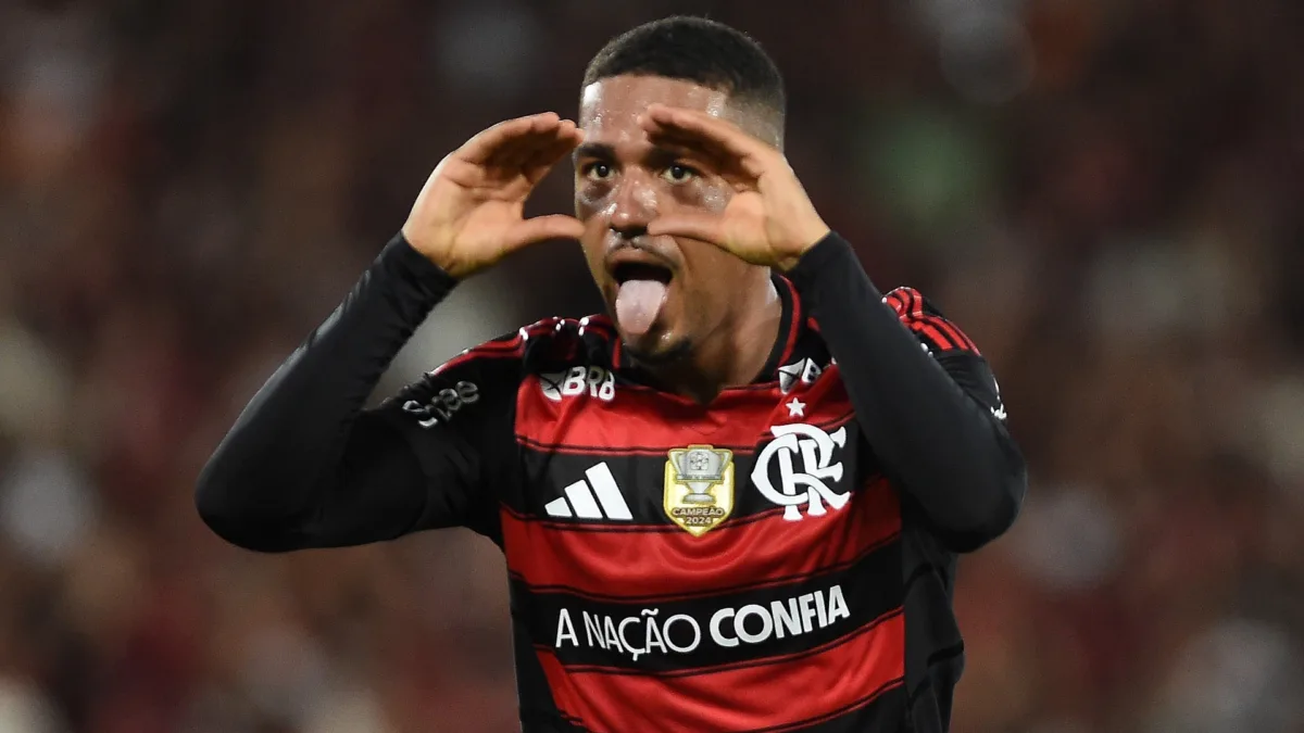 Samuel Lino revela cabeça limpa após férias e projeta 3 amistosos em…