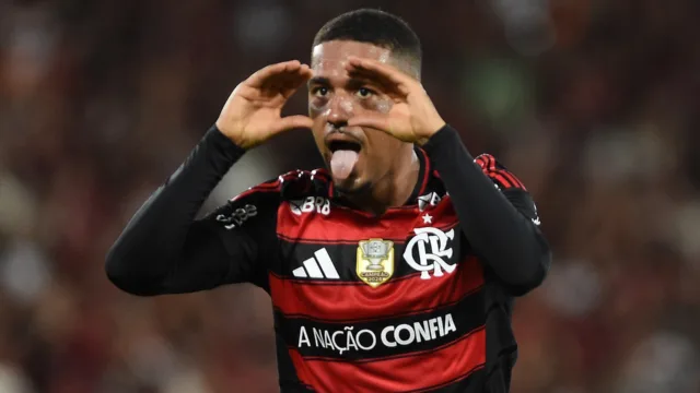Samuel Lino revela cabeça limpa após férias e projeta 3 amistosos em…