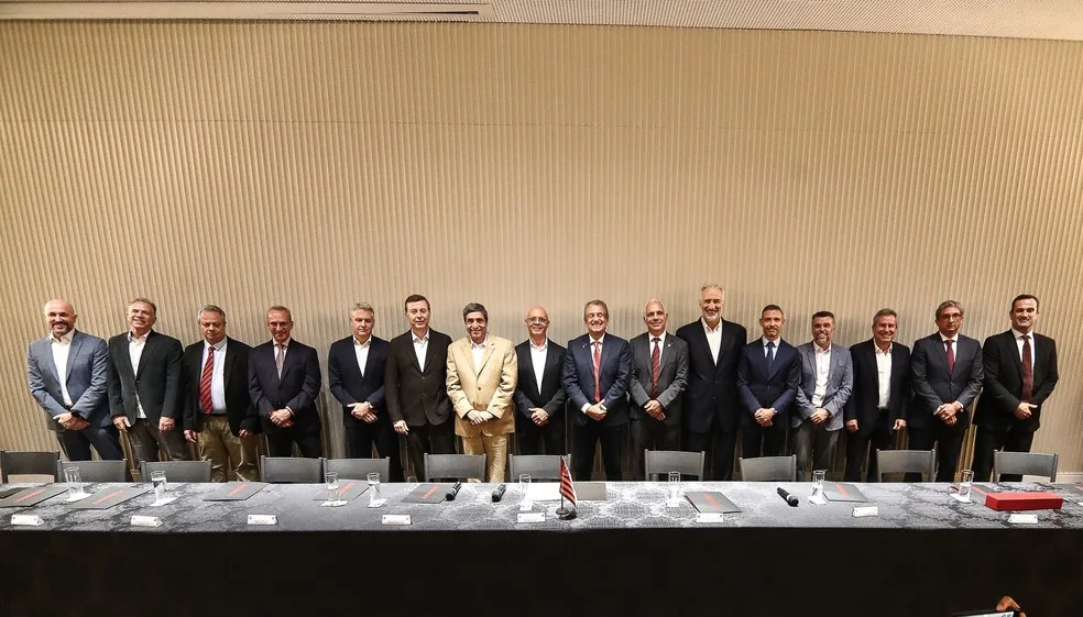 BAP critica formação de base e anuncia mudança no Flamengo