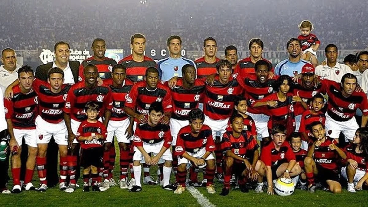 Bicampeão da Copa do Brasil 2006: onde estão os 15 heróis do Flamengo