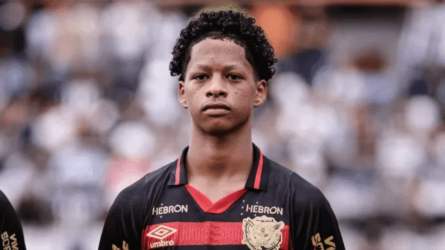Cruzeiro oferece R$ 21,4 mi por Zé Lucas e pode superar Fla