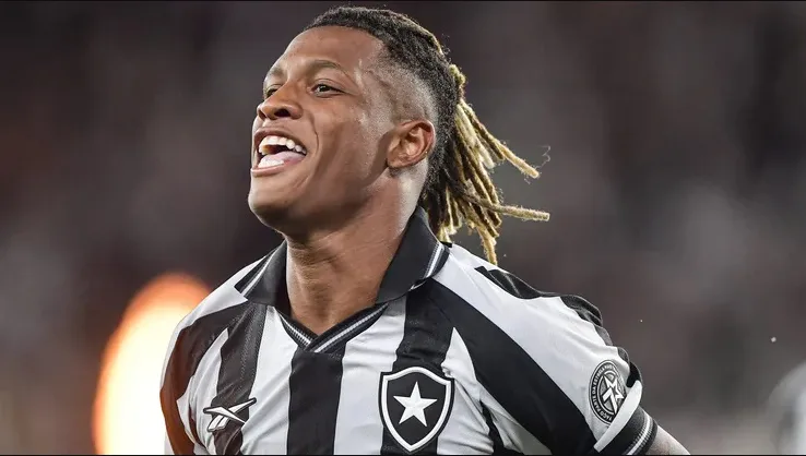 Danilo não deve mais jogar pelo Botafogo; Palmeiras leva vantagem