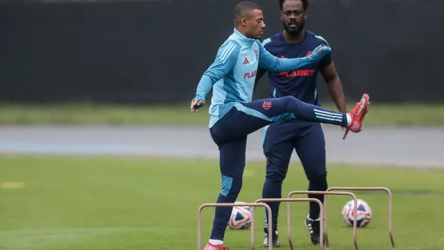 De la Cruz não pode jogar em gramado sintético, diz S1 Live