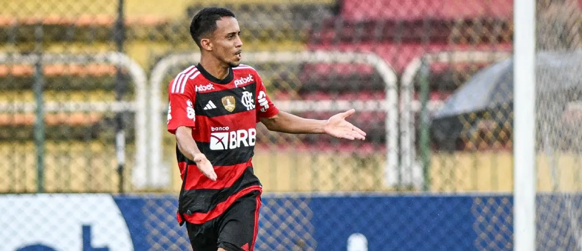 Flamengo acerta transferência de Mateus Mendes ao Inter