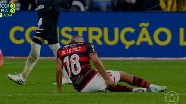 Flamengo desiste de negociar Dela Cruz por lesões recorrentes