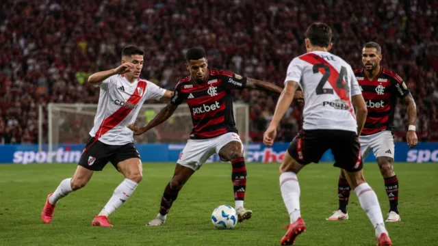 Flamengo enfrenta River Plate nesta sexta em amistoso