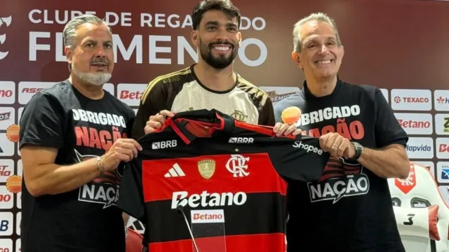 Flamengo não fará contratações de peso nesta janela