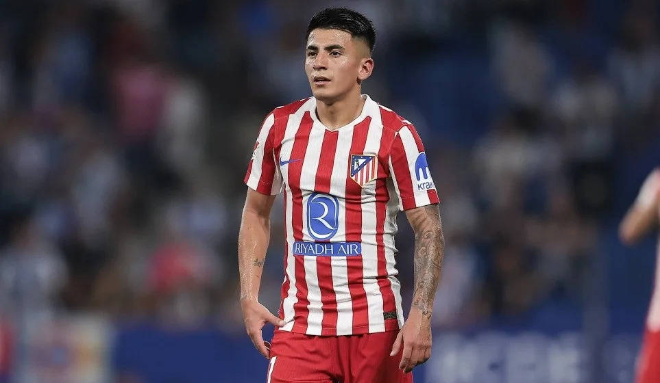 Flamengo negocia Almada por menos de 30 milhões de euros