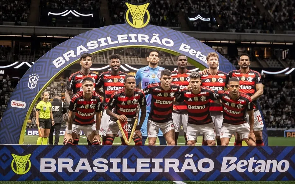 Flamengo precisa administrar elenco em momento crítico