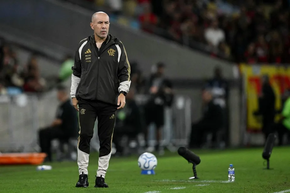 Jardim projeta retorno de jogadores da Copa para Libertadores