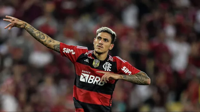 Jorge Jesus elogia Pedro e diz que o levaria à Seleção