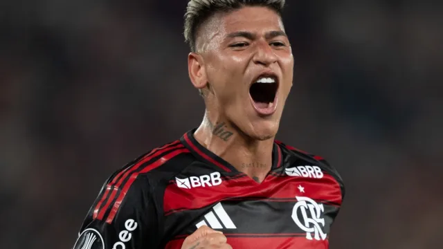 Mauro Cezar cobra Flamengo e critica Carrascal por expulsão
