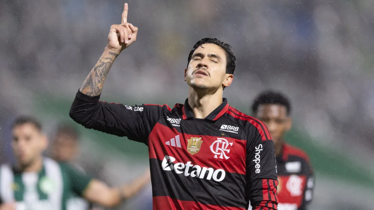 Pedro isola-se na artilharia do Brasileirão com 12 gols e avisa: ‘Sedento…