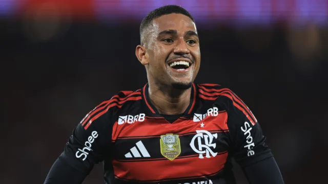 Samuel Lino ganha nova função tática no Flamengo de Jardim